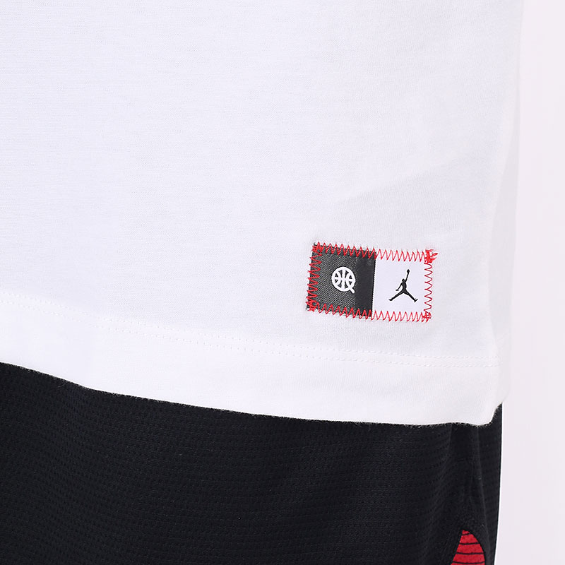 Мужская футболка Jordan Quai 54 Tee (DM0758-100)  - цена, описание, фото 4